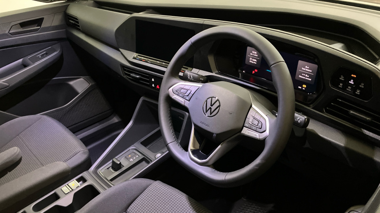 Volkswagen Caddy Cargo C20 Diesel 2.0 TDI 122PS Commerce Pro Van DSG [Tech Pack]